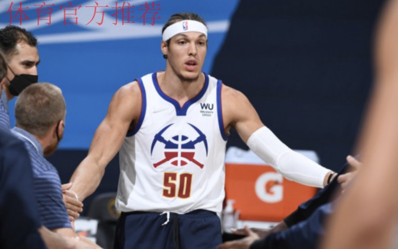 高效奇兵！卡姆-斯潘塞半场6投4中，得到12分1篮板3助攻