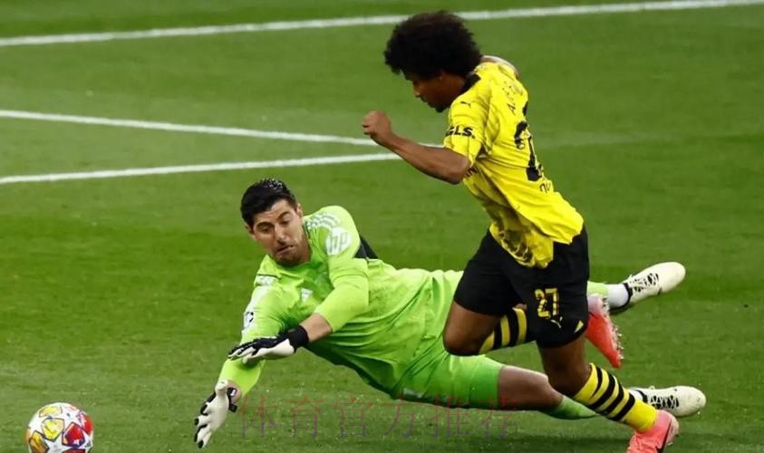 库尔图瓦祝贺老东家夺冠：祝贺切尔西夺冠